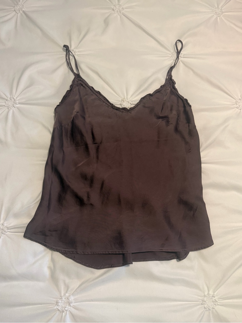 wilfred aritzia satin flowy cami